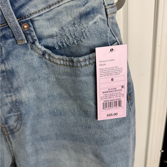 Women's High Rise Distressed Slim Straight Jeans - Wild Fable Medium Wash 6 NWT - Picture 6 of 11